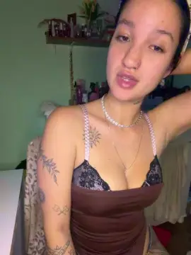 Pvdgiulia  live sex cam