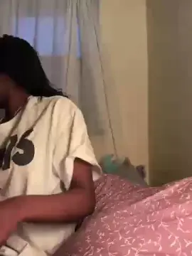 Xoxo_coco  live sex cam