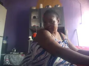 Neliswa  live sex cam