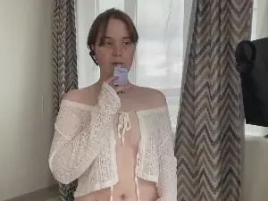 VivienneTuter  live sex cam
