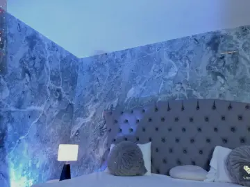 Aprillbrunette  live sex cam