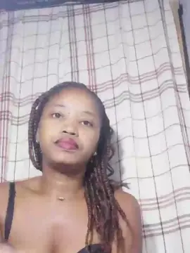 Chaima524  live sex cam