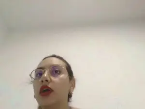 Honey_l1  live sex cam