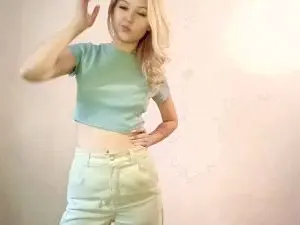 LaceyNoriega  live sex cam
