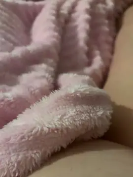 Melanie657  live sex cam