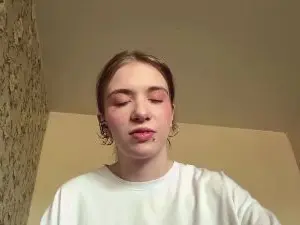 JohnaBesong  live sex cam