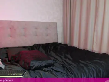 YumYummybabes  live sex cam