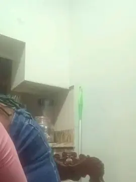 Bellacakes  live sex cam