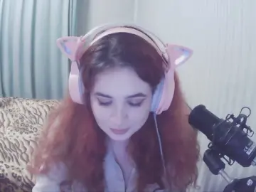 JolynLutz  live sex cam