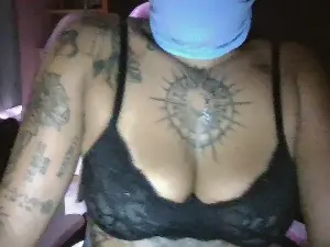 Lilybenzy  live sex cam