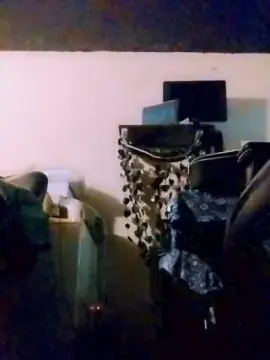Upstucky  live sex cam