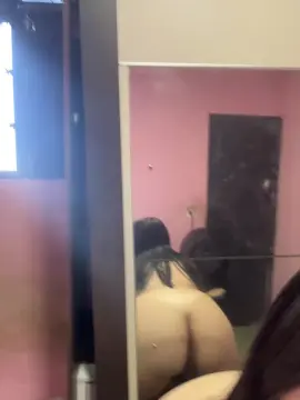 Beccalpm  live sex cam