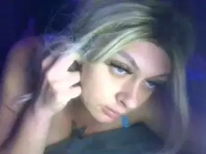 Kinkykayx  live sex cam