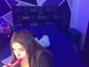 Jazminslut  live sex cam