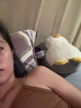 Sexydoll32  live sex cam