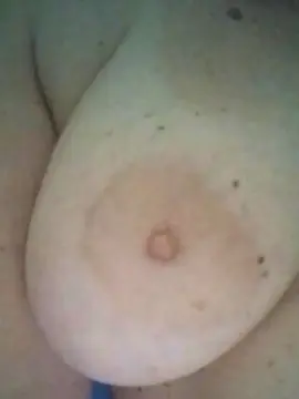 Tizia2024  live sex cam