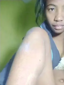 Jade2004  live sex cam