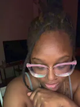 PeachyCakez  live sex cam