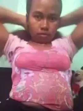 Rouva  live sex cam
