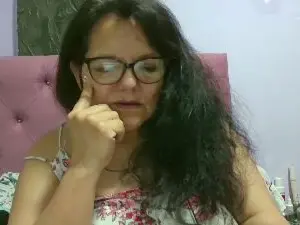 Kassandra02  live sex cam
