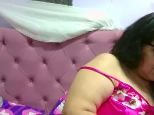 Kassandra02  live sex cam