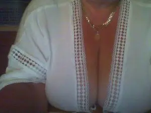 Zaubermaus66  live sex cam