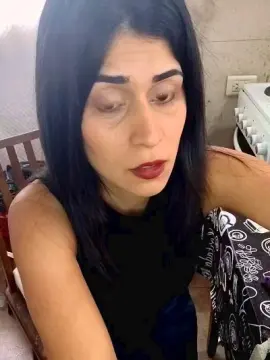 Dalmahotxo2  live sex cam