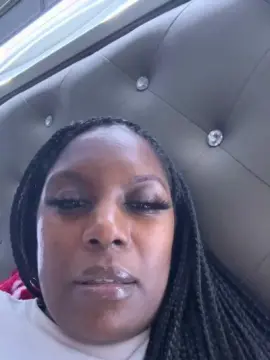 Tialove  live sex cam