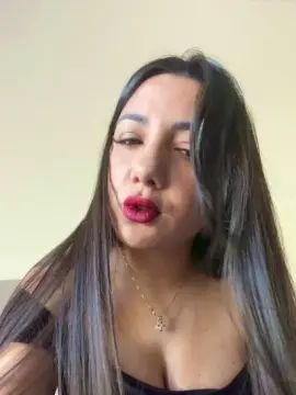 Airam22  live sex cam