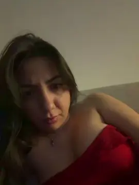 Airam22  live sex cam