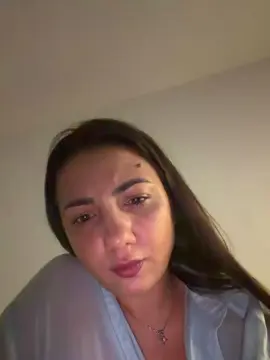 Airam22  live sex cam