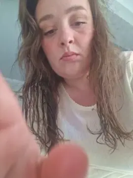Busty_girl21  live sex cam