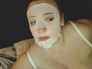 Busty_girl21  live sex cam
