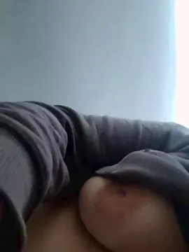 Fogosa47  live sex cam