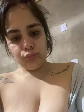 Nadia3  live sex cam