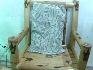 Wildpoohkhaye  live sex cam