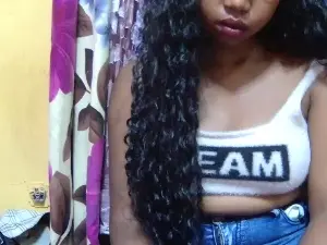 Canellia  live sex cam