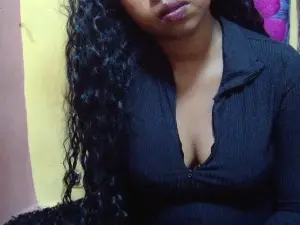 Canellia  live sex cam