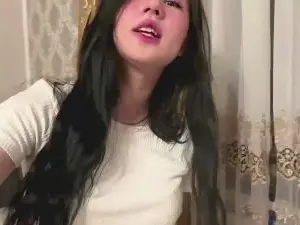 DelmyButtel  live sex cam