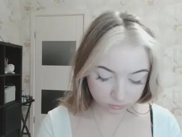 EsmeraldaAring  live sex cam