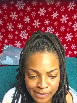 Miasmiles21  live sex cam