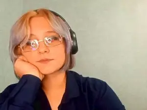 RennaTitch  live sex cam