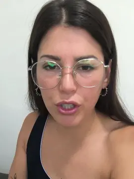 SoyAbri  live sex cam
