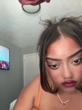 Aprilshowerss  live sex cam