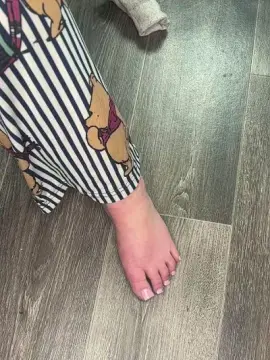 Cutefeet_hot  live sex cam