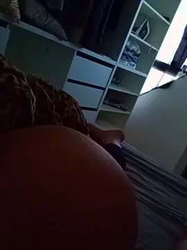 Larissa362  live sex cam