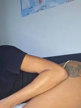 Cinnamonbunn00  live sex cam