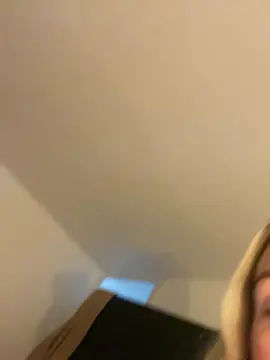 HallieL  live sex cam