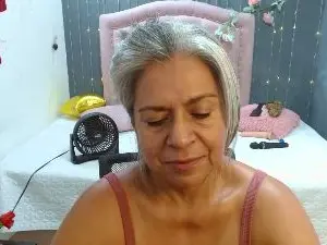 Lalisha_96  live sex cam