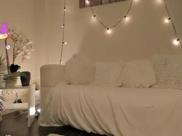 Shyina_meow  live sex cam